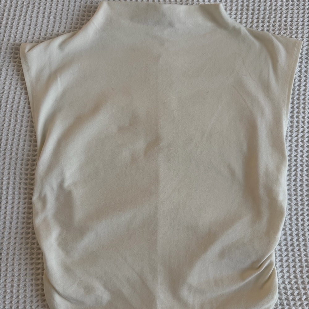 Reformation Lindy ivory top, M